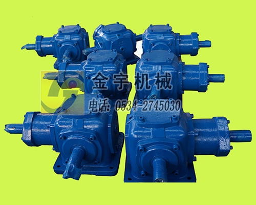 TB系列螺旋錐齒輪轉(zhuǎn)向箱